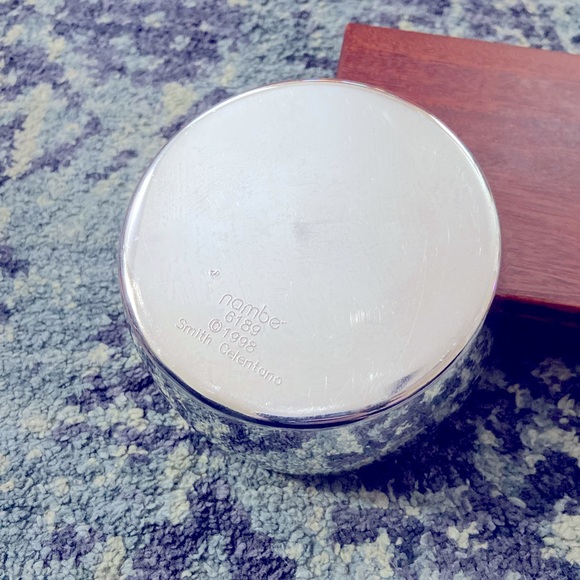 Vintage Nambe Metal Alloy Spiral Wine Coaster 2.5" Silver signed & dated 1998. - Picture 3 of 9